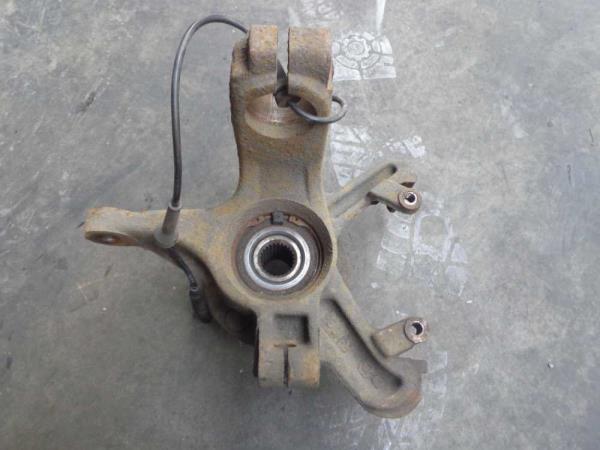 MOYEU AVANT GAUCHE FORD FOCUS 18TDDI/TDCI 98+ - Vue 2